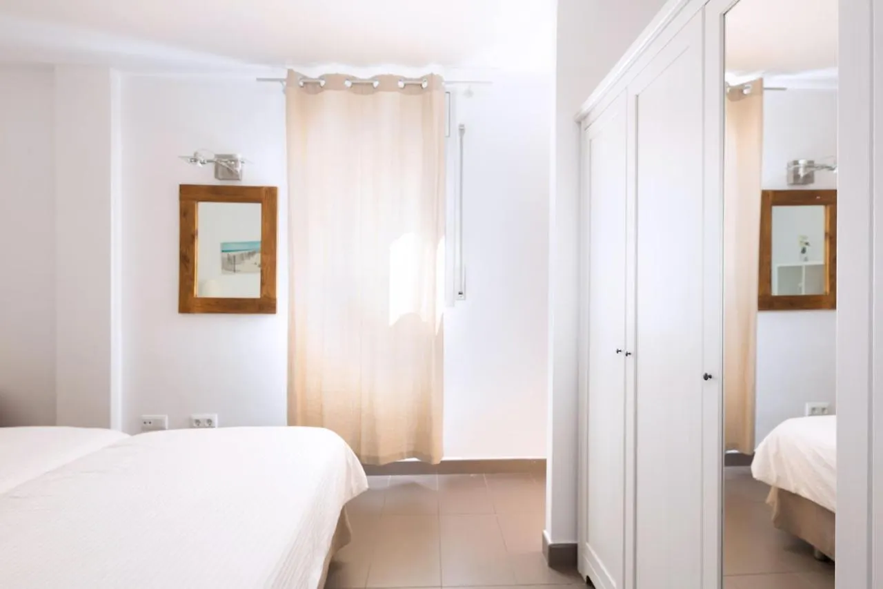 Apartamentos Cornellalux Cornella de Llobregat 0*,  Spain